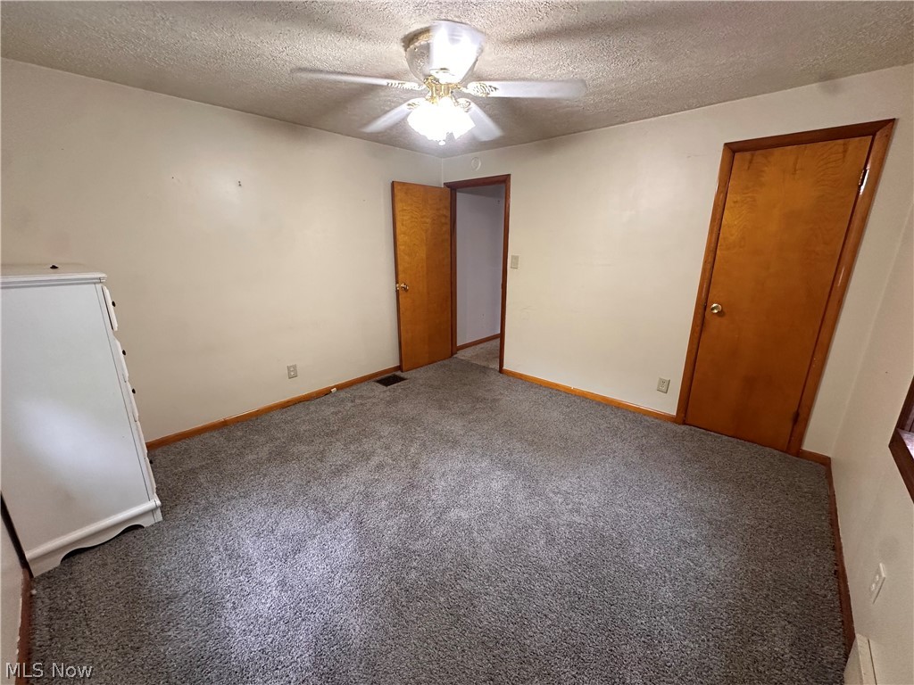 2636 Hollywood Boulevard Steubenville OH 43952