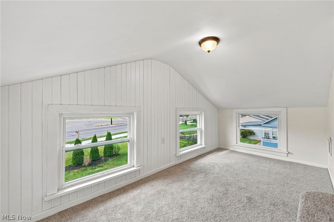 4651 E Lake Road Sheffield Lake OH 44054