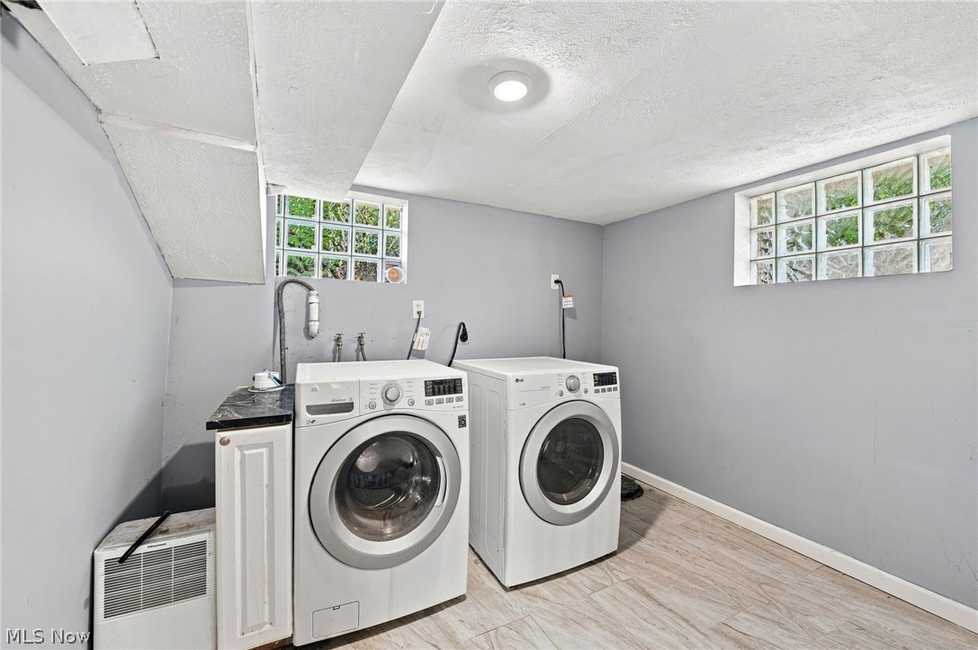 4651 E Lake Road Sheffield Lake OH 44054