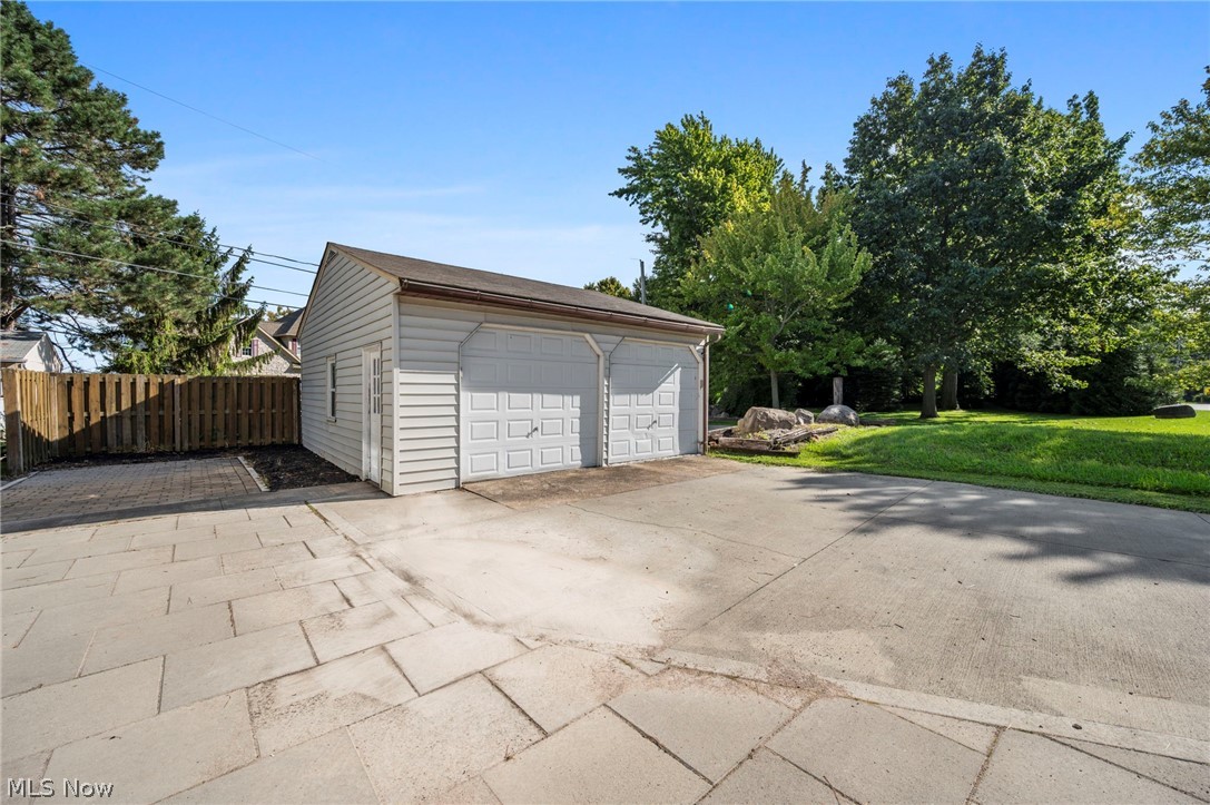 4651 E Lake Road Sheffield Lake OH 44054