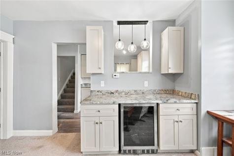 4651 E Lake Road Sheffield Lake OH 44054