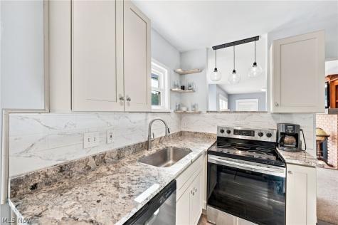 4651 E Lake Road Sheffield Lake OH 44054