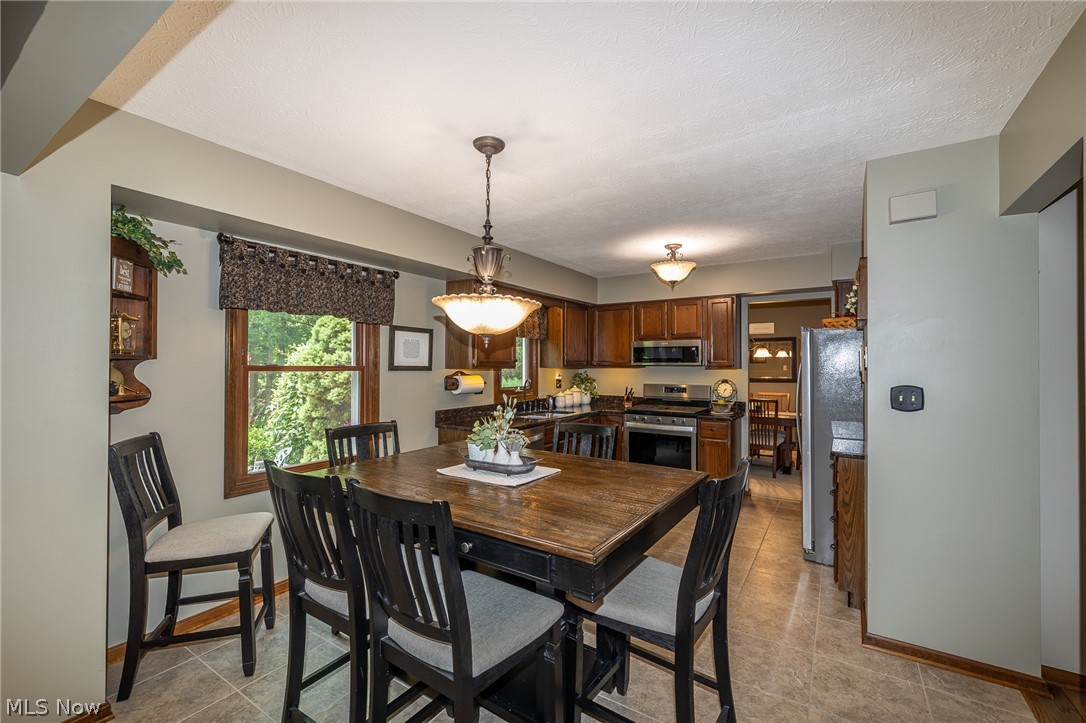 10222 Huntington Park Drive Strongsville OH 44136