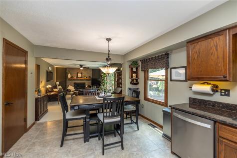 10222 Huntington Park Drive Strongsville OH 44136