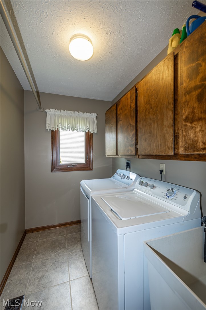 10222 Huntington Park Drive Strongsville OH 44136