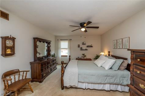 10222 Huntington Park Drive Strongsville OH 44136