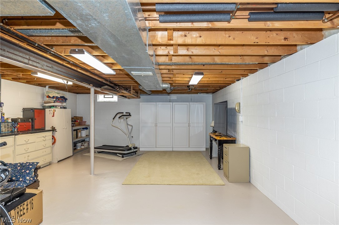 10222 Huntington Park Drive Strongsville OH 44136