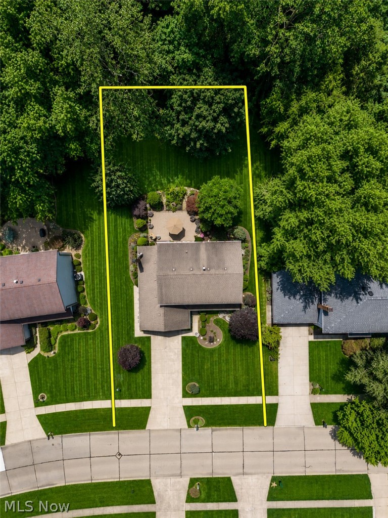 10222 Huntington Park Drive Strongsville OH 44136
