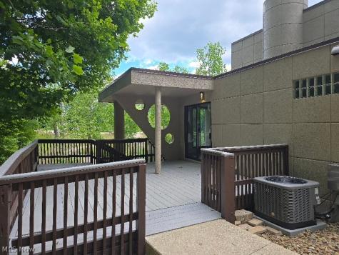 13601 Royalton Road Strongsville OH 44136
