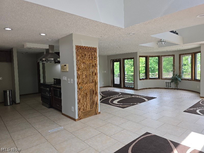13601 Royalton Road Strongsville OH 44136