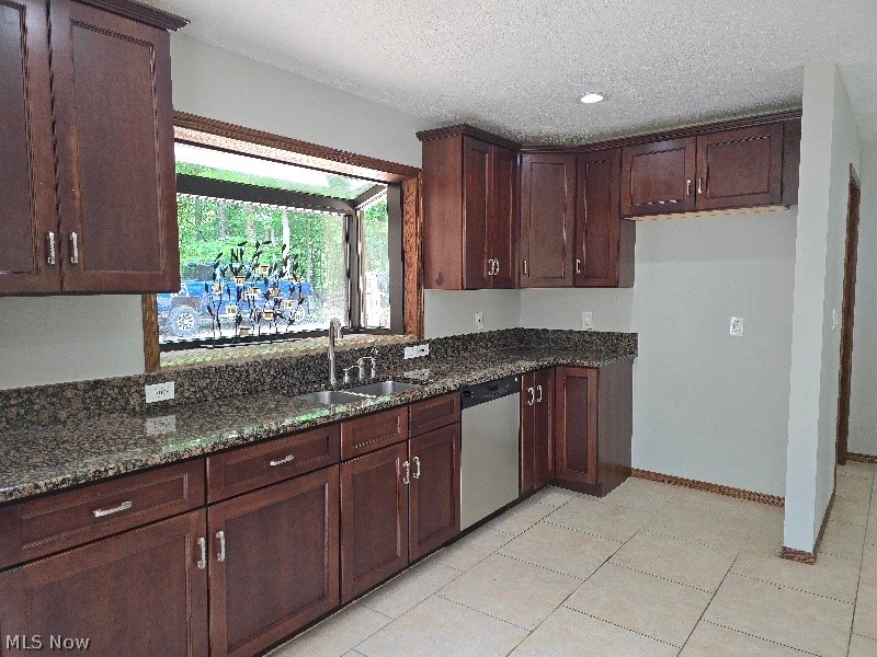 13601 Royalton Road Strongsville OH 44136