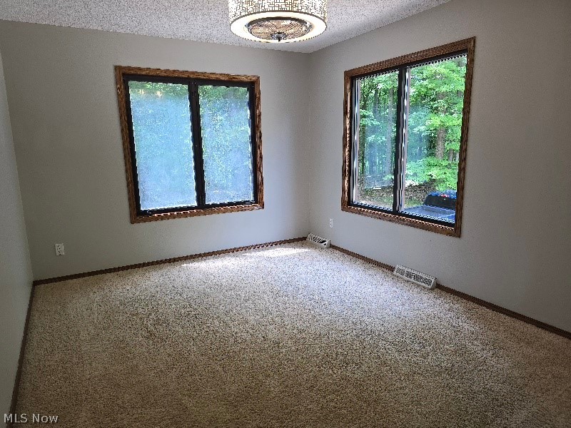 13601 Royalton Road Strongsville OH 44136