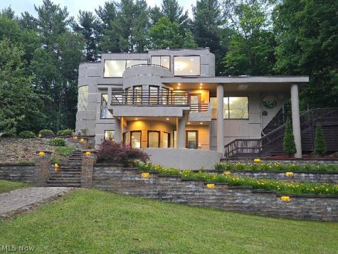 13601 Royalton Road Strongsville OH 44136