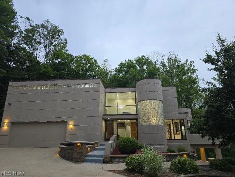 13601 Royalton Road Strongsville OH 44136