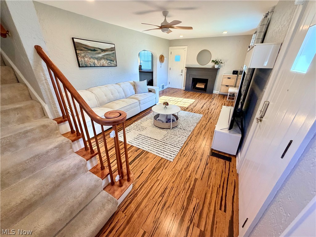 1121 Manor Avenue SW Canton OH 44710