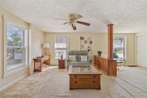 3735 Harrison Avenue NW Canton OH 44709