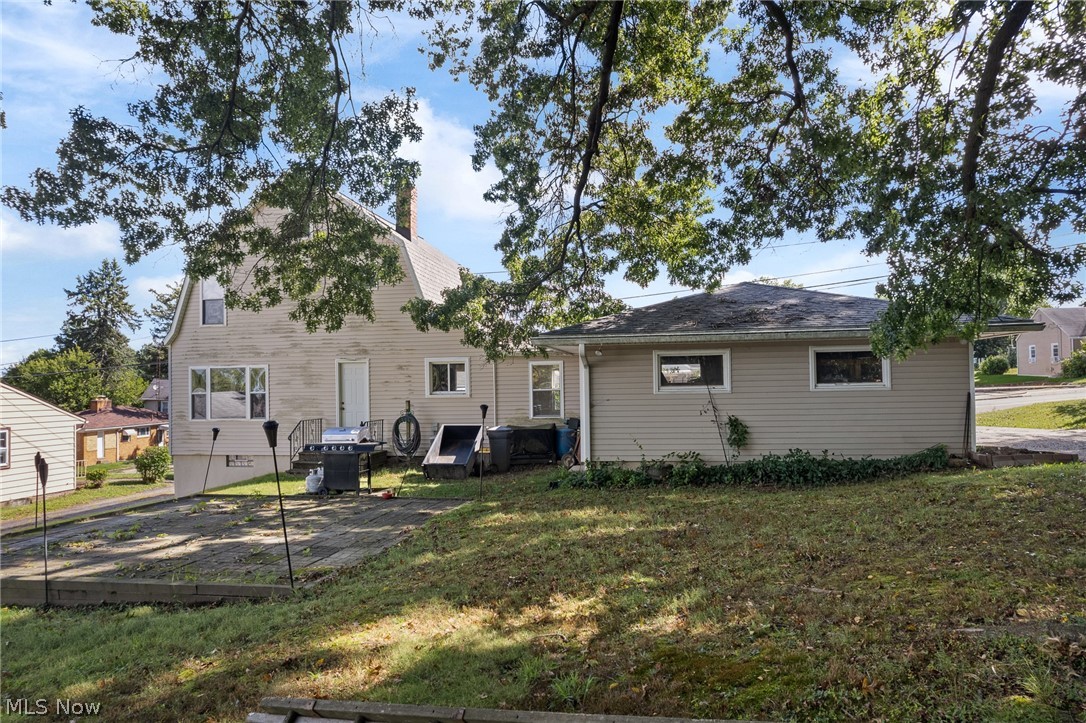 3735 Harrison Avenue NW Canton OH 44709