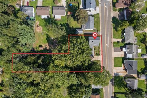 3735 Harrison Avenue NW Canton OH 44709