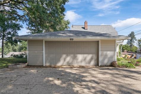 3735 Harrison Avenue NW Canton OH 44709