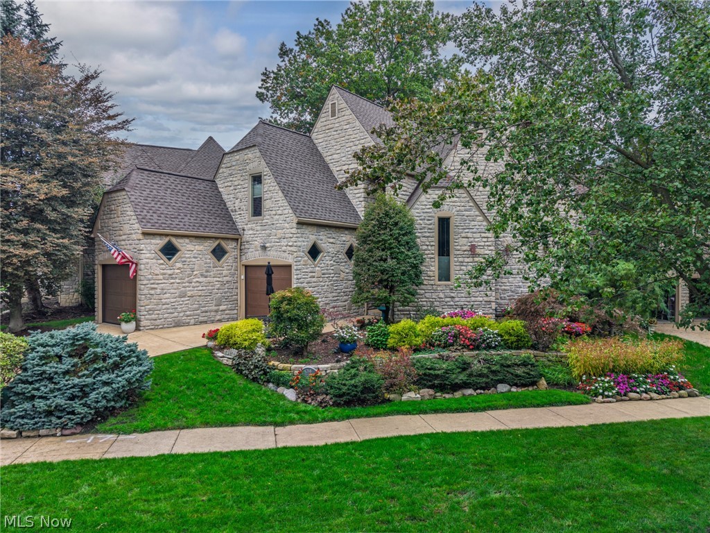 Avon OH, 4268 Vilamoura Drive