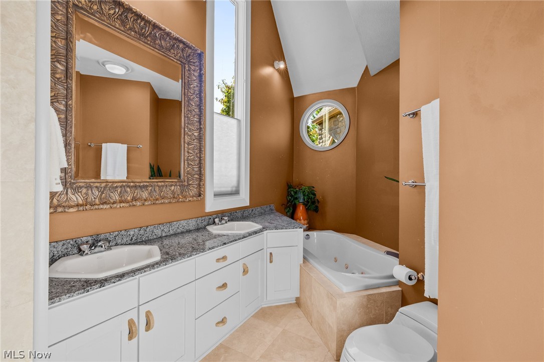 4268 Vilamoura Drive Avon OH 44011
