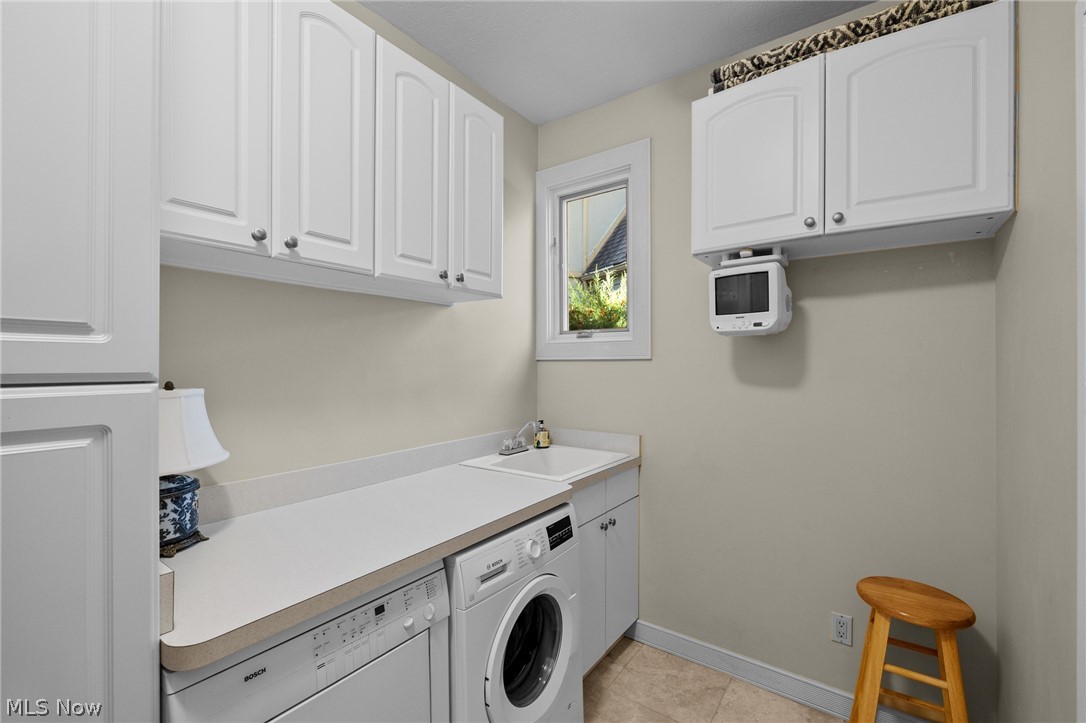 4268 Vilamoura Drive Avon OH 44011