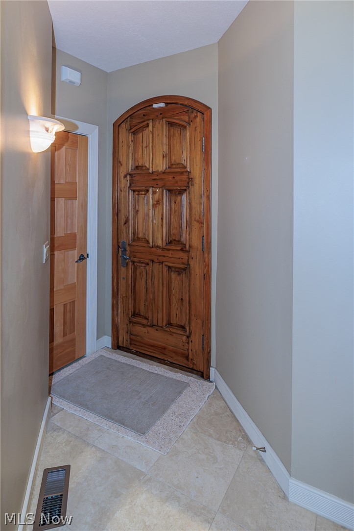 4268 Vilamoura Drive Avon OH 44011