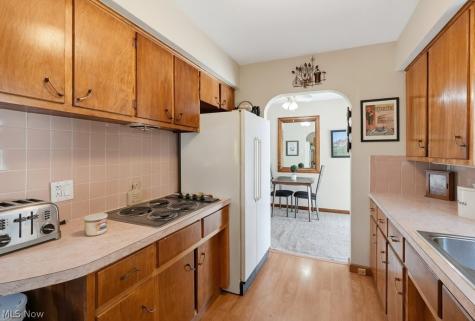 2755 Springfield Lake Drive Akron OH 44312