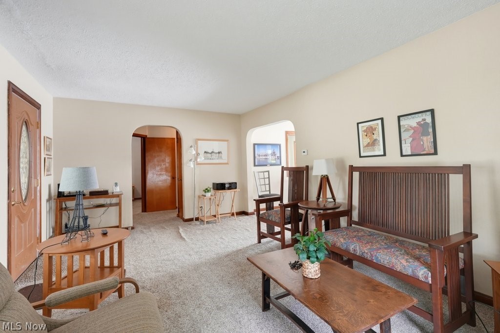 2755 Springfield Lake Drive Akron OH 44312