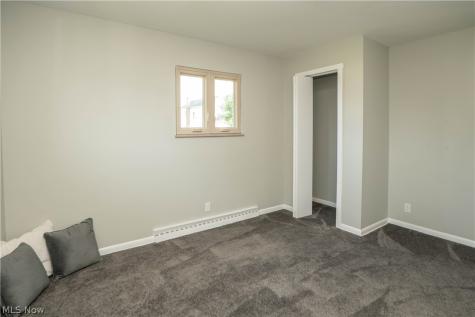 748 Hemlock Street NW Massillon OH 44647