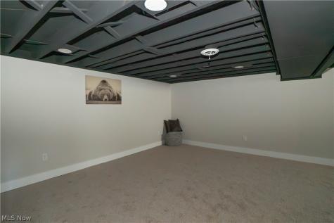 748 Hemlock Street NW Massillon OH 44647