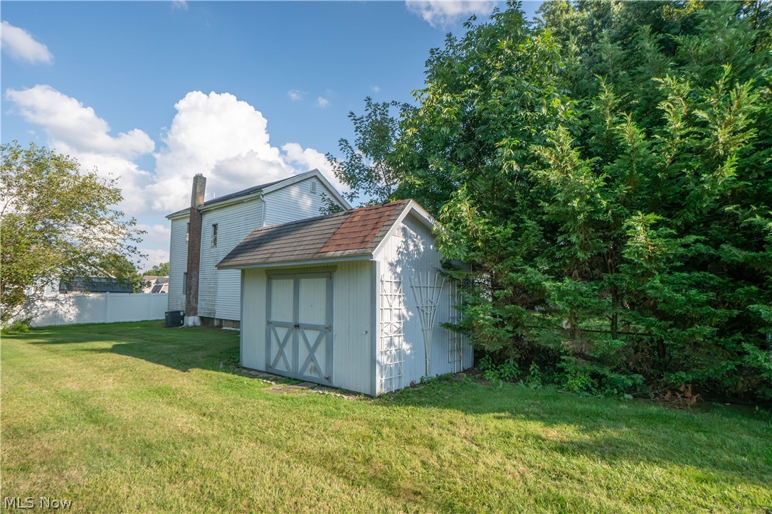 748 Hemlock Street NW Massillon OH 44647
