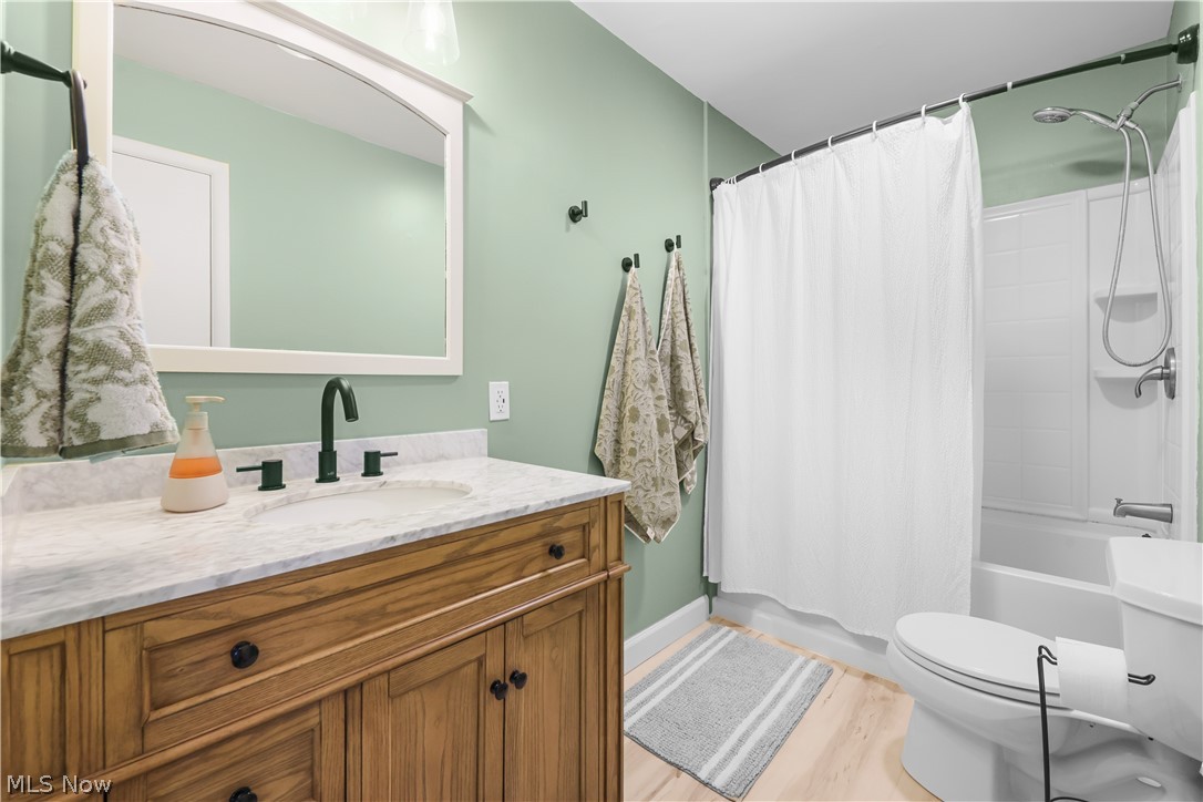 565 Lansing Road Akron OH 44312