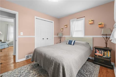 565 Lansing Road Akron OH 44312