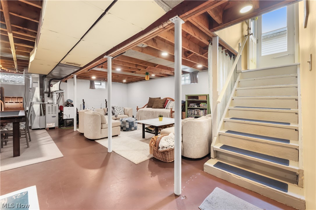 565 Lansing Road Akron OH 44312