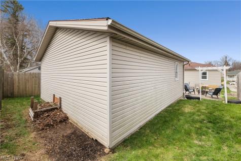 565 Lansing Road Akron OH 44312