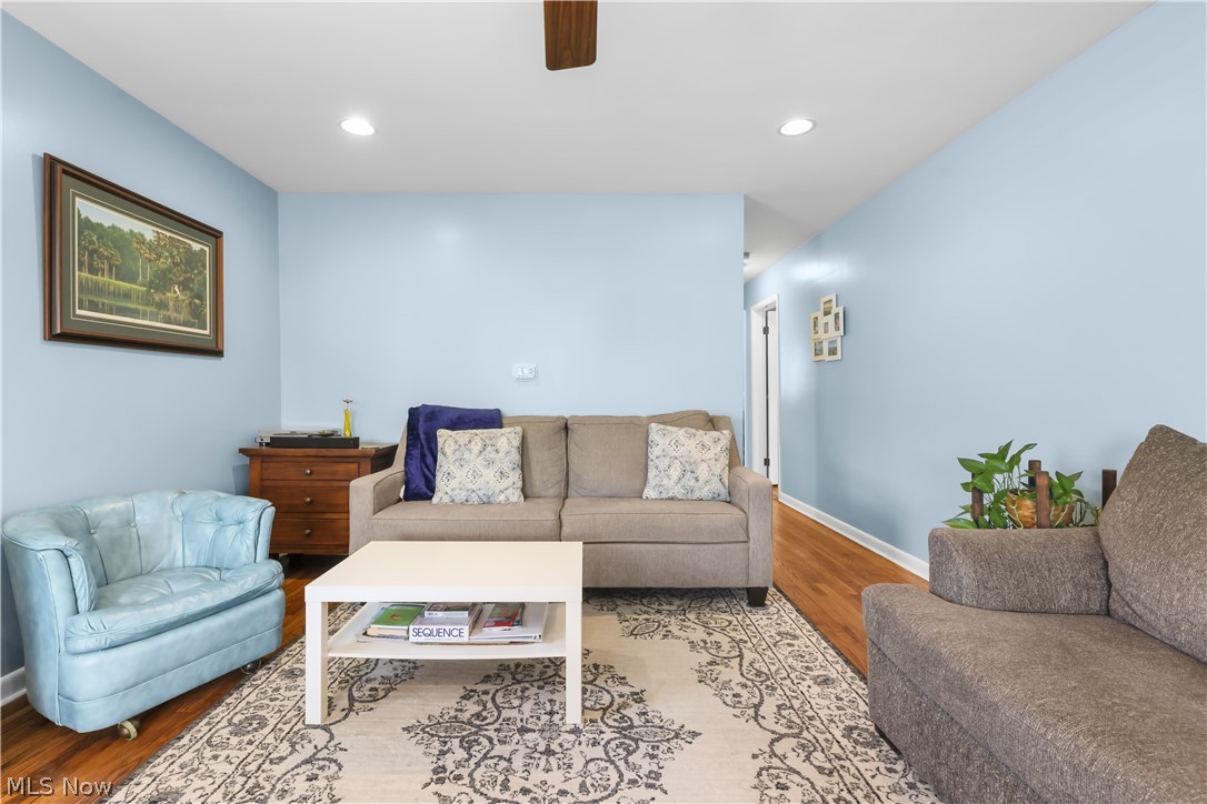 565 Lansing Road Akron OH 44312
