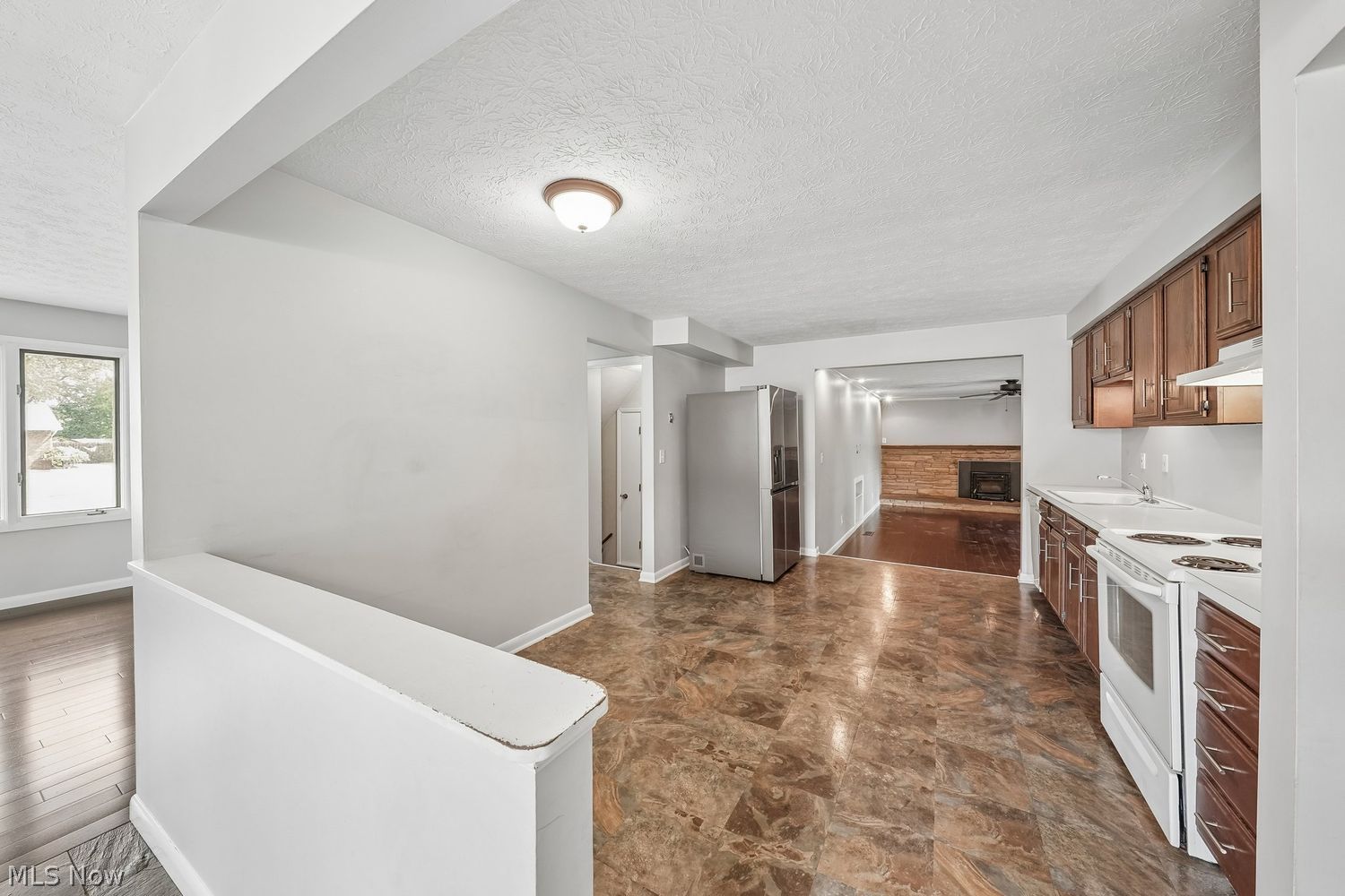5830 Mural Drive Seven Hills OH 44131