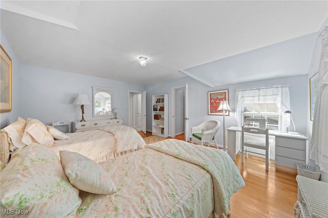 3650 Greenwood Drive Pepper Pike OH 44124