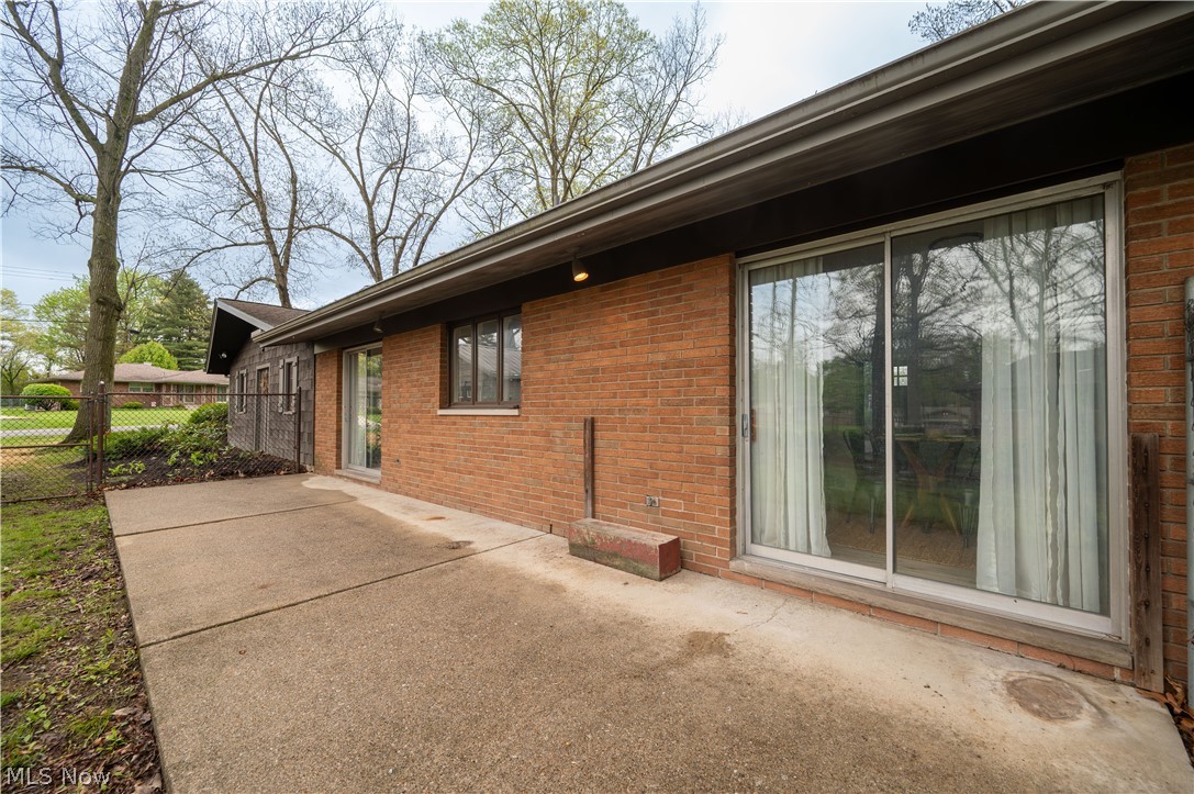 1019 Park Circle Girard OH 44420
