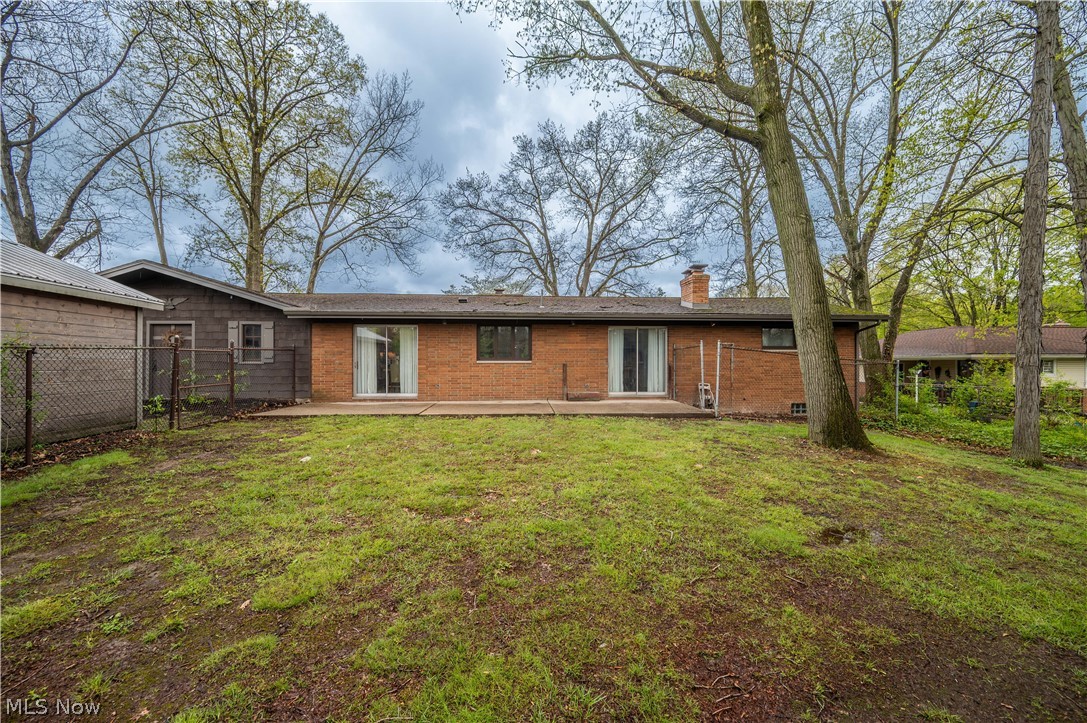 1019 Park Circle Girard OH 44420