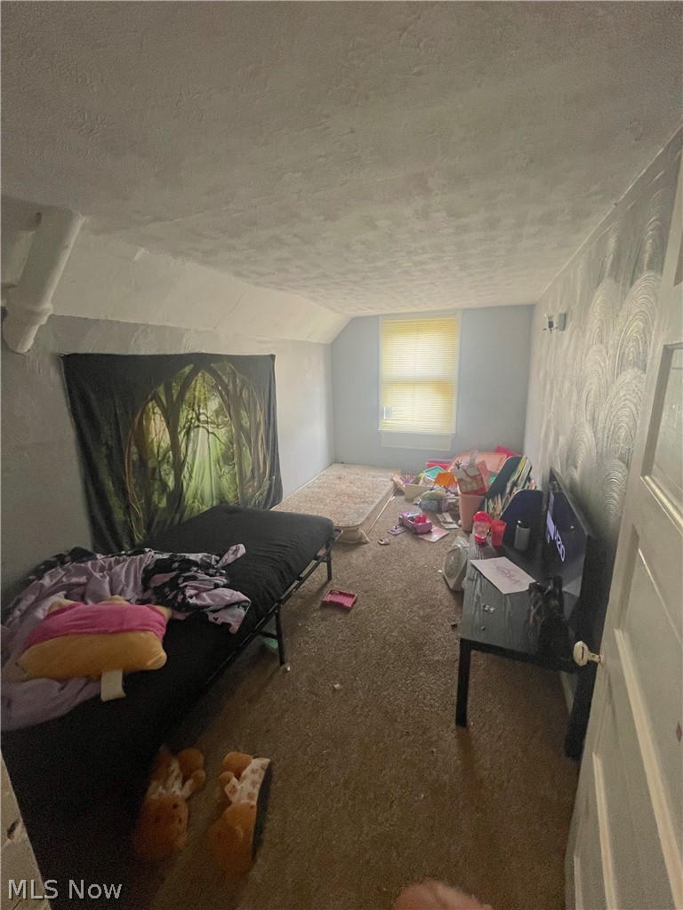 5611 Huss Cleveland OH 44105