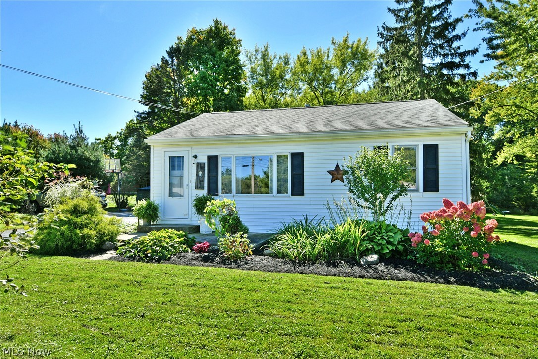 2422 Wilson Sharpsville Road Cortland OH 44410