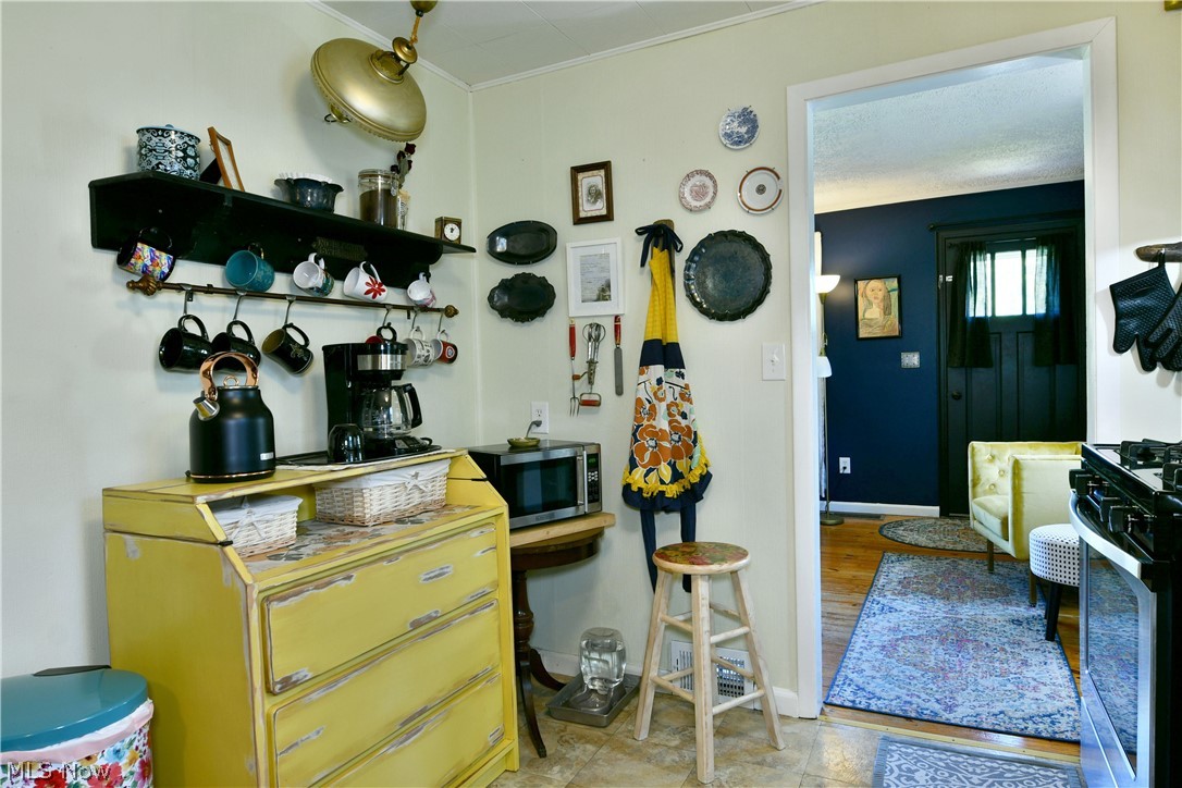 2422 Wilson Sharpsville Road Cortland OH 44410