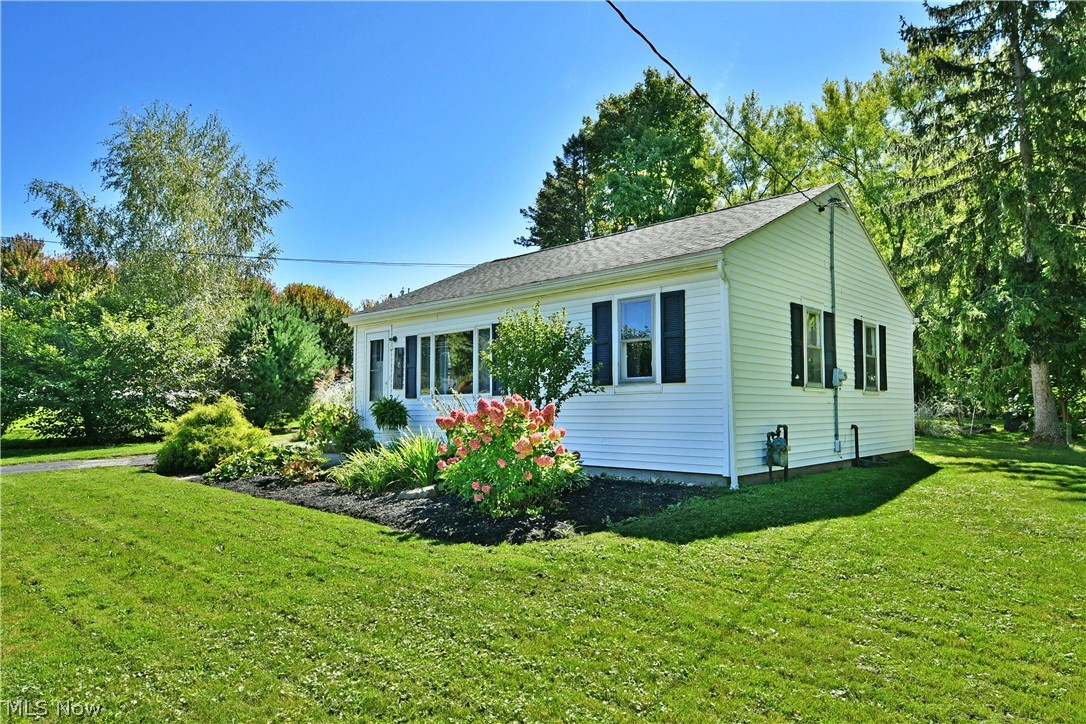 2422 Wilson Sharpsville Road Cortland OH 44410