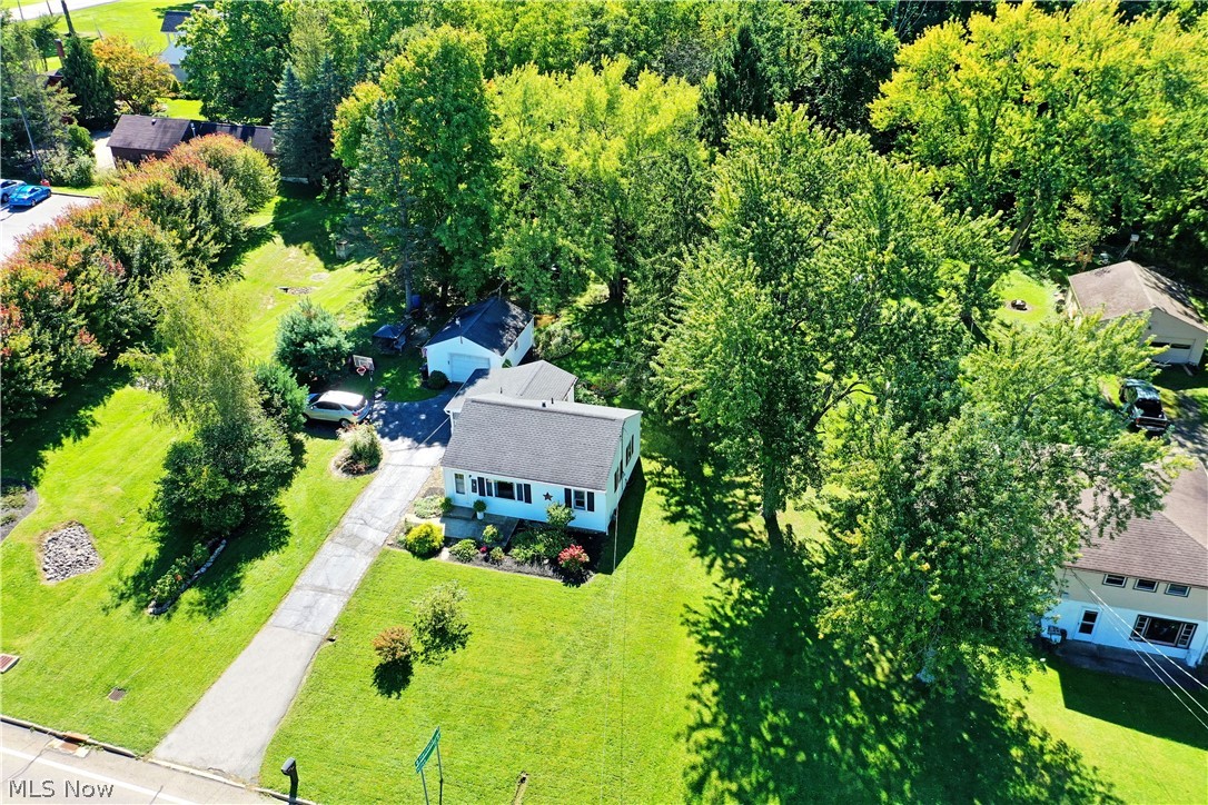 2422 Wilson Sharpsville Road Cortland OH 44410