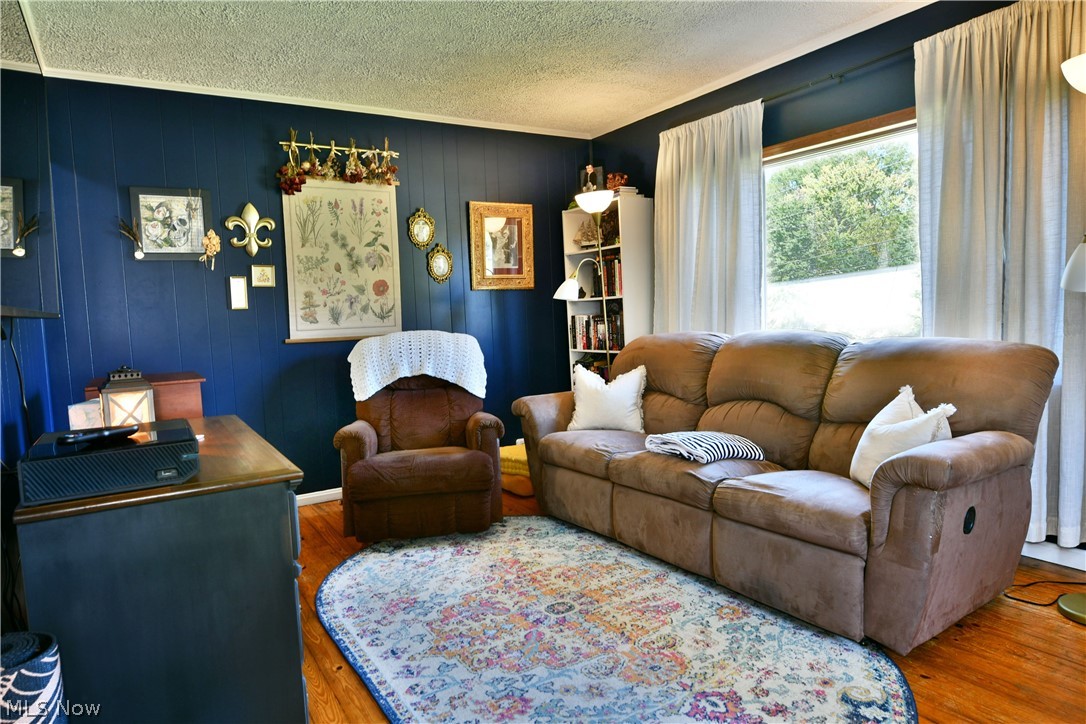 2422 Wilson Sharpsville Road Cortland OH 44410