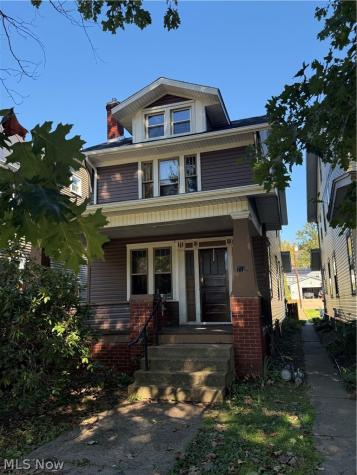 718 1/2 N 7th Street Marietta OH 45750