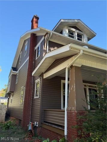 718 1/2 N 7th Street Marietta OH 45750