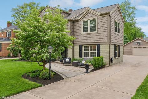 20646 Beacons Field Boulevard Rocky River OH 44116